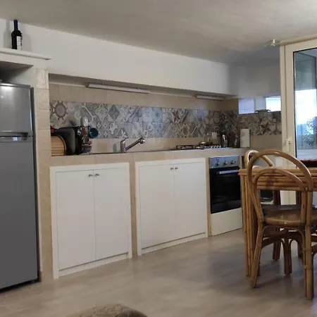 Apartment Biancaneve Little House *