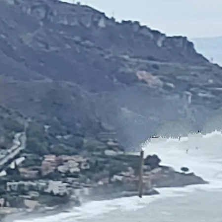 Biancaneve Little House Taormina