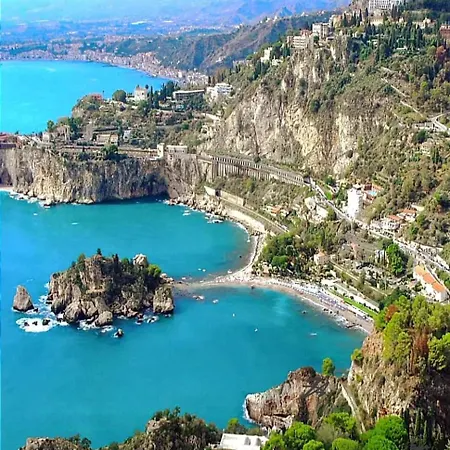 Biancaneve Little House Taormina